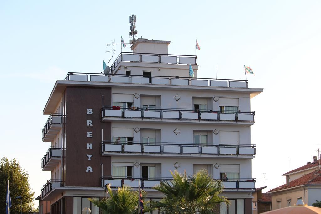 Hotel Brenta Viserbella di Rimini Exterior photo